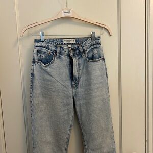 Abercrombie & Fitch The Ankle Straight 26 Curve Love